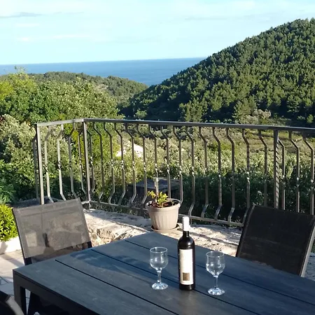 Apartament Maslina Paho *