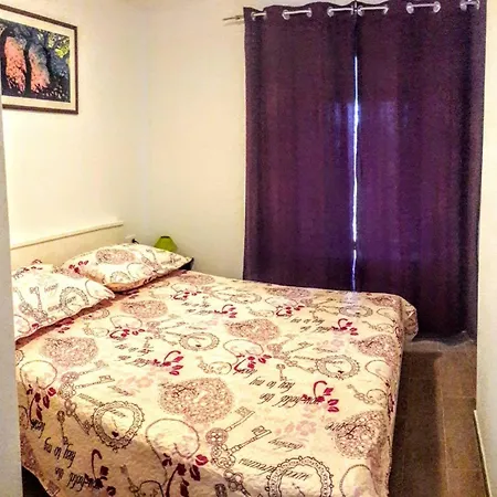 Daire Maslina Paho Babino Polje
