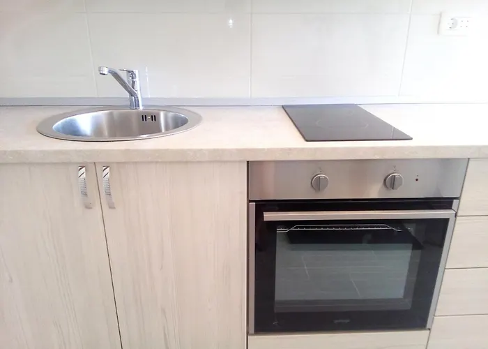 Maslina Paho Apartament *